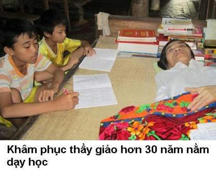 "Thầy khiến bao thế hệ học sinh cảm phục vì nghị lực phi thường", câu chuyện cảm động về người thầy hơn 30 năm nằm dạy học, khiến cư dân mạng ngả mũ khâm phục nhận được 1 801 lượt like (thích). "Thầy khiến bao thế hệ học sinh cảm phục vì nghị lực phi thường", câu chuyện cảm động về người thầy hơn 30 năm nằm dạy học, khiến cư dân mạng ngả mũ khâm phục nhận được 1 801 lượt like (thích).