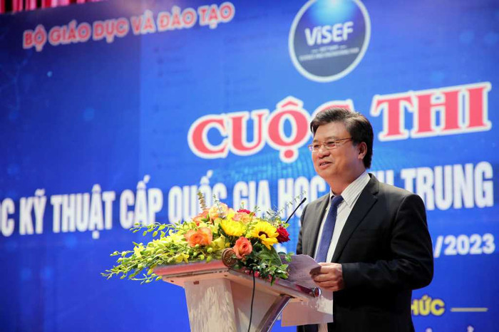 Thứ trưởng Bộ Giáo dục và Đào tạo Nguyễn Hữu Độ phát biểu tại lễ khai mạc (Ảnh: CTV) Thứ trưởng Bộ Giáo dục và Đào tạo Nguyễn Hữu Độ phát biểu tại lễ khai mạc (Ảnh: CTV)