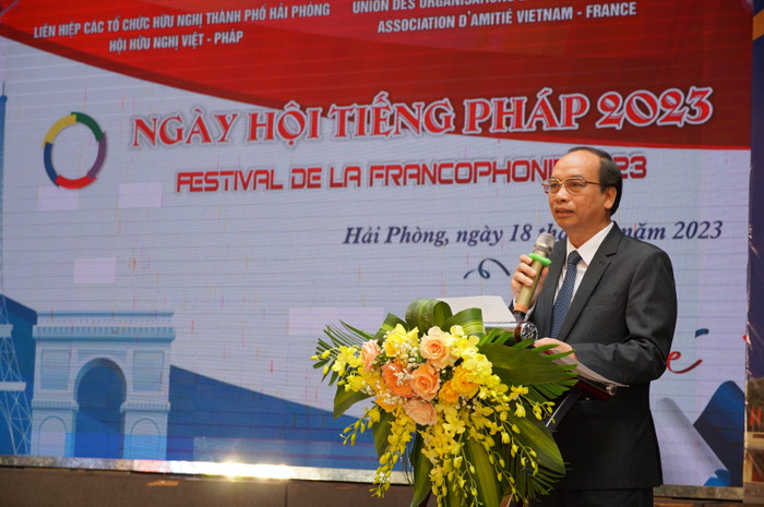 Phó Giám đốc Sở Giáo dục và Đào tạo Đỗ Văn Lợi phát biểu tại ngày hội (Ảnh: Phạm Linh) Phó Giám đốc Sở Giáo dục và Đào tạo Đỗ Văn Lợi phát biểu tại ngày hội (Ảnh: Phạm Linh)