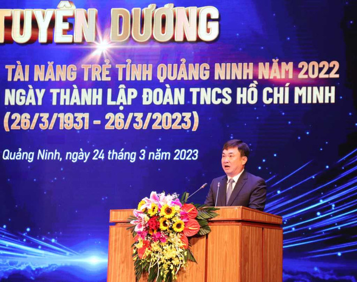 Ông Ngô Hoàng Ngân, Phó Bí thư Thường trực Tỉnh ủy Quảng Ninh phát biểu tại buổi lễ. (Ảnh: CTTĐT) Ông Ngô Hoàng Ngân, Phó Bí thư Thường trực Tỉnh ủy Quảng Ninh phát biểu tại buổi lễ. (Ảnh: CTTĐT)