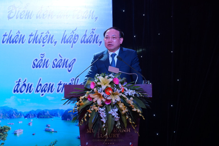 Bí thư Nguyễn Xuân Ký nhấn mạnh: &quot;thời gian tới, tỉnh Quảng Ninh kiên trì, nhất quán thực hiện chủ trương, phát triển du lịch bền vững và bao trùm, trên nền tảng tăng trưởng xanh là yêu cầu xuyên suốt trong các chính sách, chiến lược, quy hoạch&quot;. (Ảnh: Phạm Linh)