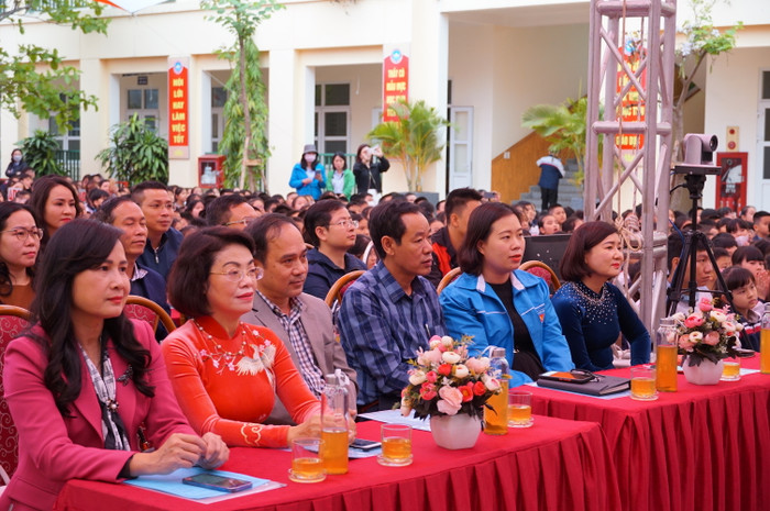 Các đại biểu tham dự chuyên đề (Ảnh: Phạm Linh) Các đại biểu tham dự chuyên đề (Ảnh: Phạm Linh)