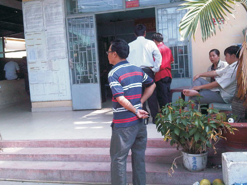 Vỡ nợ, hàng trăm người lo mất nhà ảnh 1 Vỡ nợ, hàng trăm người lo mất nhà ảnh 1