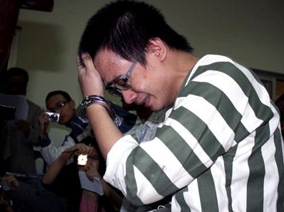 Giây phút ân hận hiếm hoi của hung thủ Giây phút ân hận hiếm hoi của hung thủ