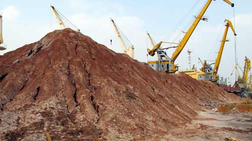 Rác “ngoại” bao vây cảng Hải Phòng ảnh 1 Rác “ngoại” bao vây cảng Hải Phòng, Tin tức trong ngày, rac nhap ngoai, rac thai cong nghiep, doc hai, bai rac, doanh nghiep, cang hai phong, hang hoa, lo hang, vo chu, o nhiem moi truong, cong nhan, quang, co quan chuc nang, van chuyen, nhap khau, tin tuc, tin nhanh, tin hot, vn