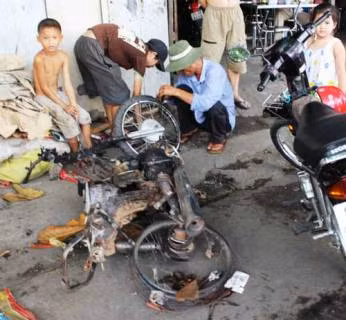 Công an đang điều tra nguyên nhân vụ cháy và truy tìm đối tượng hôi của