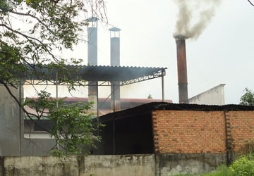 Sống chung với khói thiêu tử thi ảnh 2