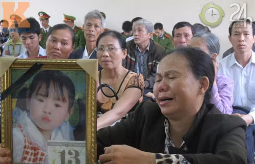 Y án tử hình đối với "sát thủ thuốc nổ", Tin tức trong ngày, no xe o bac ninh, no xe may o bac ninh, cai thuoc no giet nguoi, sat thu thuoc no, nguyen duc tiem, cai thuoc no, chay xe, bac ninh, chi dau, chau gai, em re, bao, tin tuc, tin nhanh, vn