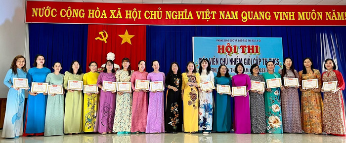 Giáo viên chủ nhiệm lớp giỏi (Ảnh tác giả) gdvn-hình gvg.jpg