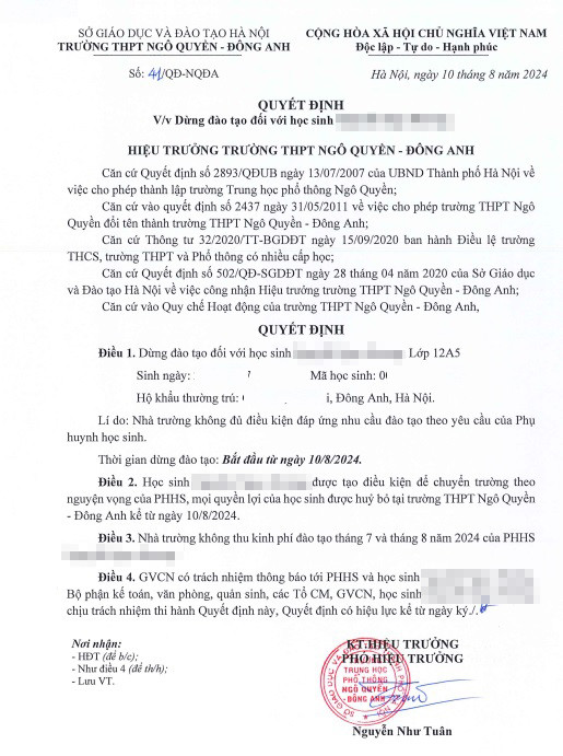 Trường Trung học phổ thông Ngô Quyền - Đông Anh ra quyết định dừng đào tạo đối với học sinh N.N.H từ ngày 10/8/2024. Ảnh: PHCC. qd.jpg