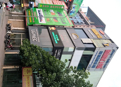 Địa điểm H3 Phố Vọng (257 Giải Phóng) đã bị Công ty Đức Bình trấn giữ tầng 4,5 của Công ty TNHH Đèn trang trí Hoàng Gia Phát. Ảnh: Phan Thiên Địa điểm H3 Phố Vọng (257 Giải Phóng) đã bị Công ty Đức Bình trấn giữ tầng 4,5 của Công ty TNHH Đèn trang trí Hoàng Gia Phát. Ảnh: Phan Thiên