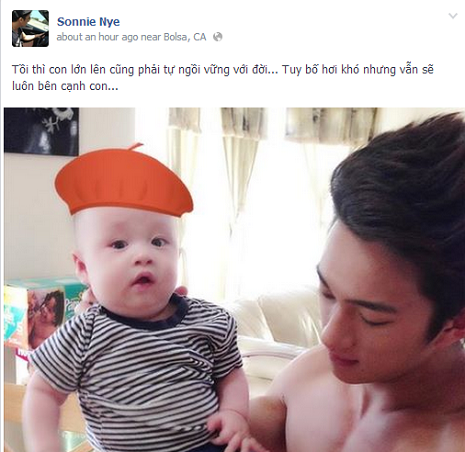 Đồng thời, Sonnie Nye khoe cả con trai thay cho câu trả lời. Đồng thời, Sonnie Nye khoe cả con trai thay cho câu trả lời.