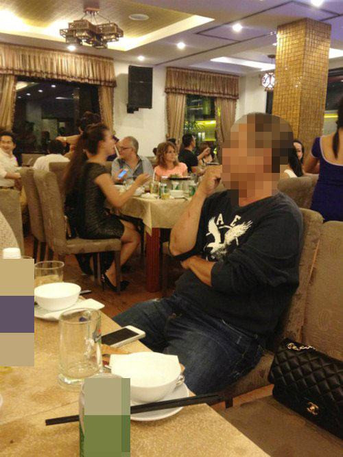 Lộ diện chủ nhân tin nhắn "khủng bố" thai phụ Kiều My. Lộ diện chủ nhân tin nhắn "khủng bố" thai phụ Kiều My.