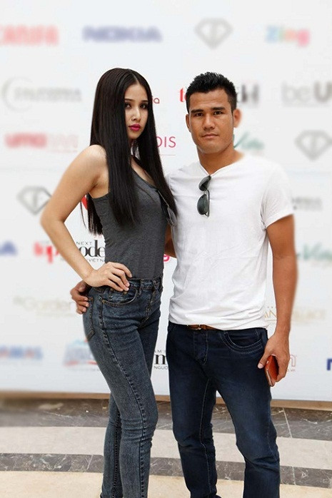 Thảo Trang cùng chồng trong ngày đầu tham gia vòng casting,