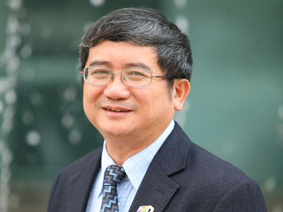 "Tôi sẽ nỗ lực đóng góp vào sự thay đổi đó. Và tôi mong muốn các bạn thay đổi cùng tôi", tân TGĐ FPT Bùi Quang Ngọc khẳng định. Ảnh: FPT. "Tôi sẽ nỗ lực đóng góp vào sự thay đổi đó. Và tôi mong muốn các bạn thay đổi cùng tôi", tân TGĐ FPT Bùi Quang Ngọc khẳng định. Ảnh: FPT.