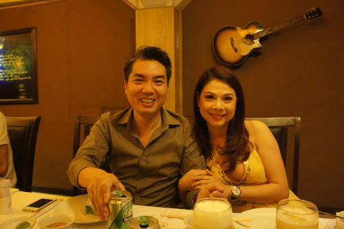 Bạn trai Thanh Thảo người Hà Nội, đã sát cánh bên cô trong mọi hoạt động thời gian qua.