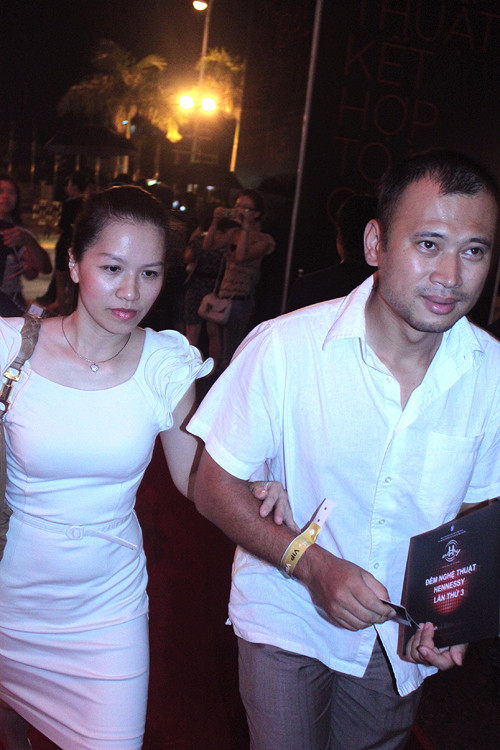 7. BTV thể thao Long Vũ: Nhắc tới Long Vũ, khán giả vẫn nhớ tới 1 biên tập viên thể thao năng nổ hay 1 MC Chiếc nón kỳ diệu vui tính. 7. BTV thể thao Long Vũ: Nhắc tới Long Vũ, khán giả vẫn nhớ tới 1 biên tập viên thể thao năng nổ hay 1 MC Chiếc nón kỳ diệu vui tính.