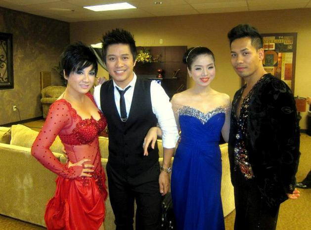 ... khi phô diễn quá nhiều da thịt... ... khi phô diễn quá nhiều da thịt...