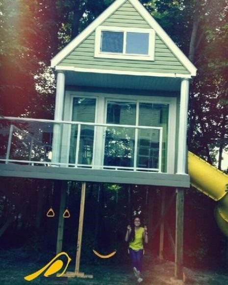 Cách đó không lâu, cô chia sẻ bức hình lâu lâu mới được trở về với tuổi thơ Cách đó không lâu, cô chia sẻ bức hình lâu lâu mới được trở về với tuổi thơ