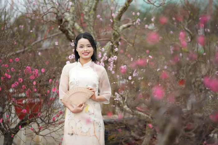 Cô Đỗ Thị Thúy Dương, Tổ phó Tổ Văn, Trường Trung học phổ thông Chuyên Lê Quý Đôn, Bà Rịa - Vũng Tàu (ảnh: NVCC) FB_IMG_1721635963257.jpg