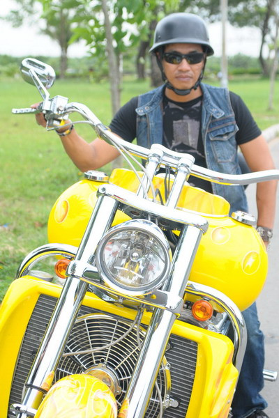 Boss Hoss có giá bán trung bình từ 60.000 - 100.000 USD. Boss Hoss có giá bán trung bình từ 60.000 - 100.000 USD.