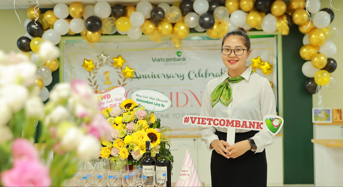Chị Hà Thị Hải Anh, chuyên viên phòng Khách hàng Doanh nghiệp, Ngân hàng Thương mại Cổ phần Ngoại Thương Việt Nam. Ảnh: NVCC. c hải anh.jpeg