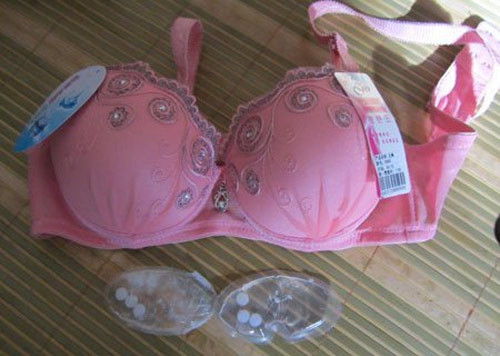 Áo ngực made in VietNam cũng có “thuốc lạ”?, Tin tức trong ngày, ao nguc trung quoc, lao lot trung quoc, ao nguc co dem, ao nguc co dung dich la, ao nguc oc chat la, ao nguc gia re, ao nguc massage, ao nguc nang nguc, ao nguc xin, ao nguc massage gia re, bao, tin hay, tin hot, tin tuc, vn