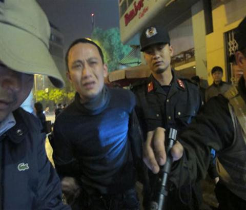 Tổ công tác 141 trấn áp đối tượng vi phạm pháp luật Tổ công tác 141 trấn áp đối tượng vi phạm pháp luật