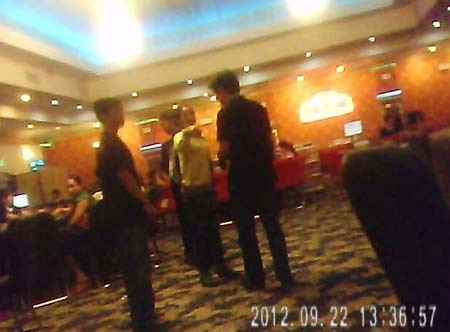 Những kẻ “hút máu” khách chơi tại casino, Tin tức trong ngày, cai bang, song bai, song bac campuchia, cua khau moc bai, casino, song bac, con bac, triet pha song bac, casino, bao, tin tuc, tin hot, tin hay, vn