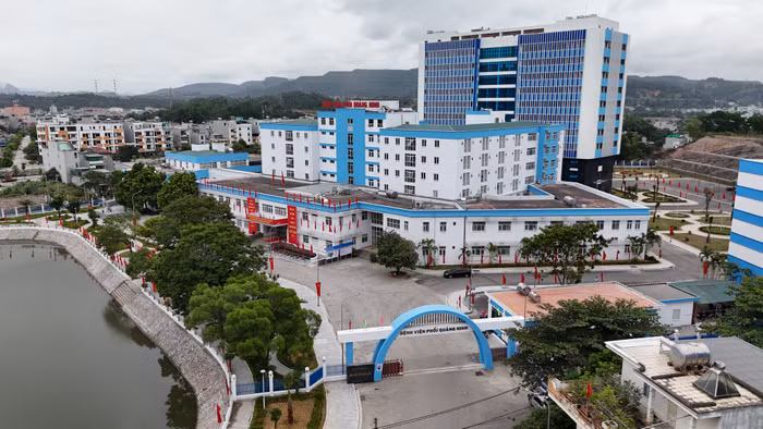 Dự án có tổng mức đầu tư 631 tỷ đồng từ nguồn ngân sách tỉnh và và Tập đoàn Công nghiệp Than – Khoáng sản Việt Nam hỗ trợ 245 tỷ đồng (Ảnh: Phạm Linh) Dự án có tổng mức đầu tư 631 tỷ đồng từ nguồn ngân sách tỉnh và và Tập đoàn Công nghiệp Than – Khoáng sản Việt Nam hỗ trợ 245 tỷ đồng (Ảnh: Phạm Linh)