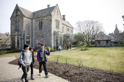 Sinh viên của Đại học Melbourne, Australia được nhiều nhà tuyển dụng khắp thế giới tuyển chọn.