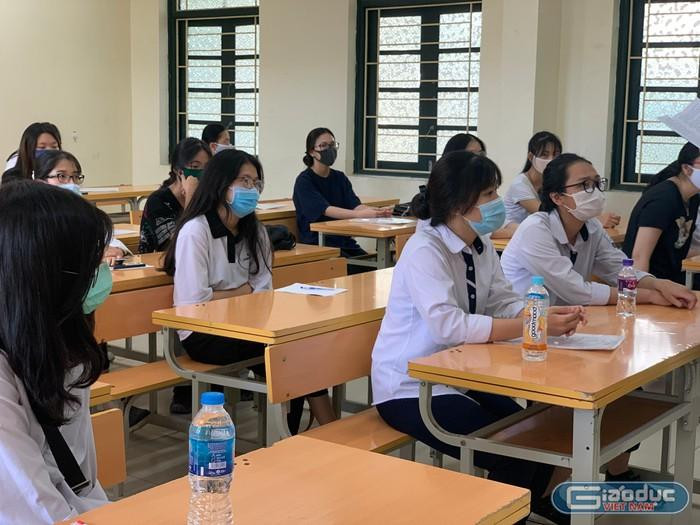 Cử nhân có chuyên ngành phù hợp nhưng chưa có chứng chỉ nghiệp vụ sư phạm đi dạy là không khả thi. (Ảnh minh họa: Thùy Linh) Cử nhân có chuyên ngành phù hợp nhưng chưa có chứng chỉ nghiệp vụ sư phạm đi dạy là không khả thi. (Ảnh minh họa: Thùy Linh)