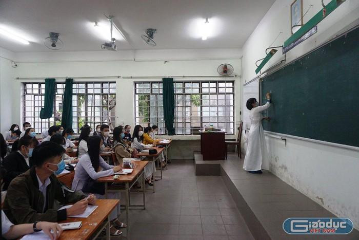 Chương trình mới "đẻ" ra 108 nhóm môn, nguy cơ vỡ trận nhãn tiền. (Ảnh minh họa: AN) Chương trình mới "đẻ" ra 108 nhóm môn, nguy cơ vỡ trận nhãn tiền. (Ảnh minh họa: AN)