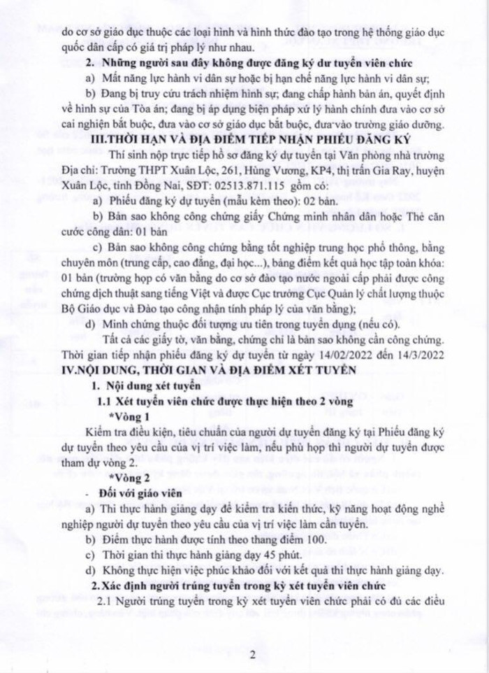 Một phần nội dung Thông báo số 19/TB-THPT ngày 10/2/2022 về tuyển dụng viên chức năm học 2021-2022 của Trường Trung học phổ thông Xuân Lộc - Đồng Nai. Thí sinh nộp hồ sơ tại trường sau đó hội đồng thực hiện xét tuyển, không phải qua Sở Giáo dục Đồng Nai. (Ảnh: Ánh Dương) Một phần nội dung Thông báo số 19/TB-THPT ngày 10/2/2022 về tuyển dụng viên chức năm học 2021-2022 của Trường Trung học phổ thông Xuân Lộc - Đồng Nai. Thí sinh nộp hồ sơ tại trường sau đó hội đồng thực hiện xét tuyển, không phải qua Sở Giáo dục Đồng Nai. (Ảnh: Ánh Dương)