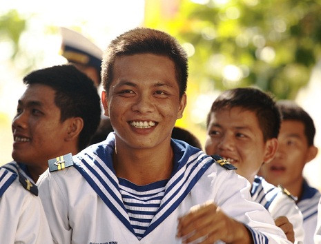 Nơi biên cương, những nụ cười chiến sĩ vẫn rạng ngời niềm lạc quan... Nơi biên cương, những nụ cười chiến sĩ vẫn rạng ngời niềm lạc quan...