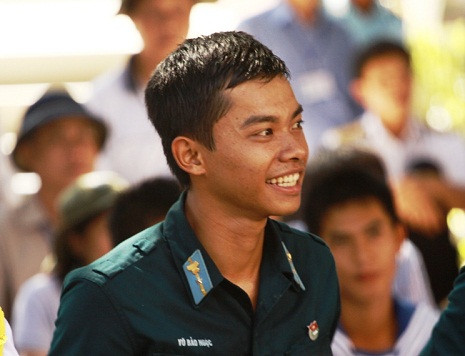 ...để hậu phương thêm vững lòng... ...để hậu phương thêm vững lòng...