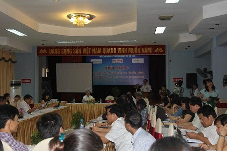 Toàn cảnh hội thảo “Nâng cao chất lượng công tác truyền thông thực hiện Đề án 32 và Đề án 1215 trên báo chí”. Toàn cảnh hội thảo “Nâng cao chất lượng công tác truyền thông thực hiện Đề án 32 và Đề án 1215 trên báo chí”.