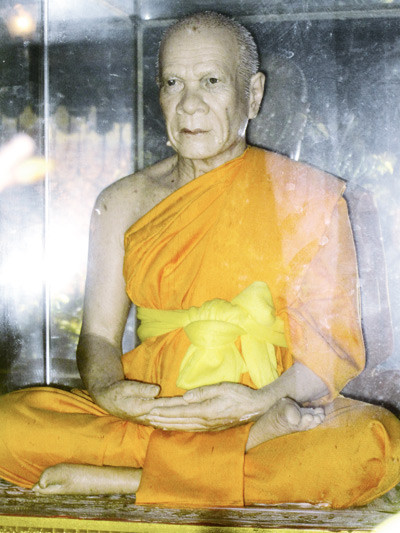 Pho tượng rất có hồn, như người bằng xương bằng thịt. Ảnh: Lã Xưa Pho tượng rất có hồn, như người bằng xương bằng thịt. Ảnh: Lã Xưa