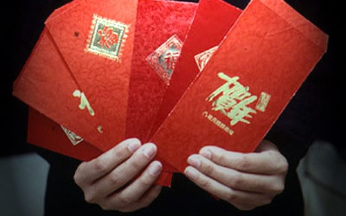 Giới ngân hàng đang chuyền tay nhau “bản danh sách” dự kiến các mức thưởng Tết sắp tới của 33 ngân hàng thương mại... Giới ngân hàng đang chuyền tay nhau “bản danh sách” dự kiến các mức thưởng Tết sắp tới của 33 ngân hàng thương mại...