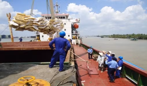 Cảng Sài Gòn - Hiệp Phước.