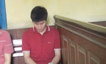 Bị cáo Nguyễn Phi Vũ tại tòa. Bị cáo Nguyễn Phi Vũ tại tòa.