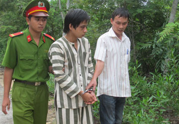 Cháu bé tám tuổi bị nam sinh viên giết dã man ảnh 1 Cháu bé tám tuổi bị nam sinh viên giết dã man ảnh 1