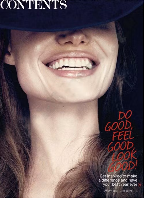 Angelina Jolie nghịch ngợm, quyến rũ ảnh 2 Để quảng bá cho bộ phim đầu tay với tư cách đạo diễn, 'In the Land of Blood and Honey', thời gian gần đây Angelina Jolie rất chịu khó xuất hiện trên báo chí và truyền hình.