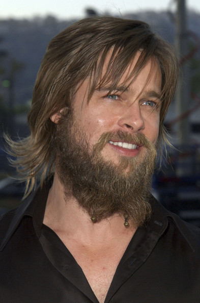Câu chuyện bộ râu "mất kiểm soát" của Brad Pitt 10 năm qua ảnh 2 Câu chuyện bộ râu "mất kiểm soát" của Brad Pitt 10 năm qua ảnh 2