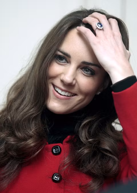Kate Middleton là biểu tượng cho con người đĩnh đạc, lịch sự, cô là tâm điểm của báo giới trong suốt quãng thời gian vừa qua. Kim Kardashian tồi tệ nhất 2011