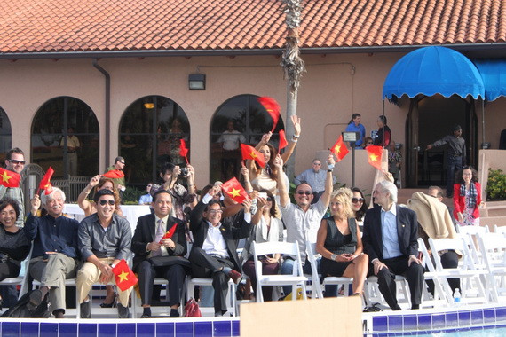 Thu Hương tự tin dáng chuẩn phần thi áo tắm ảnh 2 Thu Hương tự tin dáng chuẩn phần thi áo tắm ảnh 2