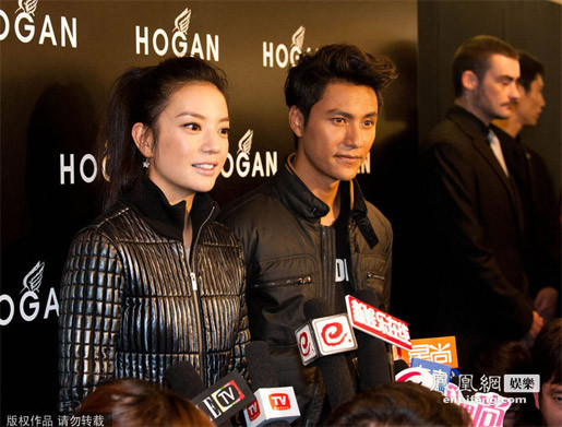 Cặp diễn viên trong vòng vây báo giới. Bộ phim "Họa bì 2" do họ thủ vai chính đang trong giai đoạn chuẩn bị ra mắt công chúng, trailer đầu tiên của phim vừa được ra mắt khán giả.