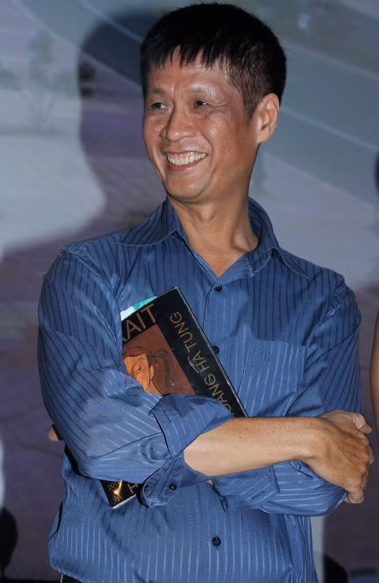 Lê Hoàng ném "bom nổ chậm" vào khán giả ảnh 1