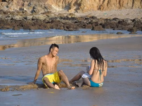 Lê Hoàng kém tài khi làm phim ăn chơi ảnh 4