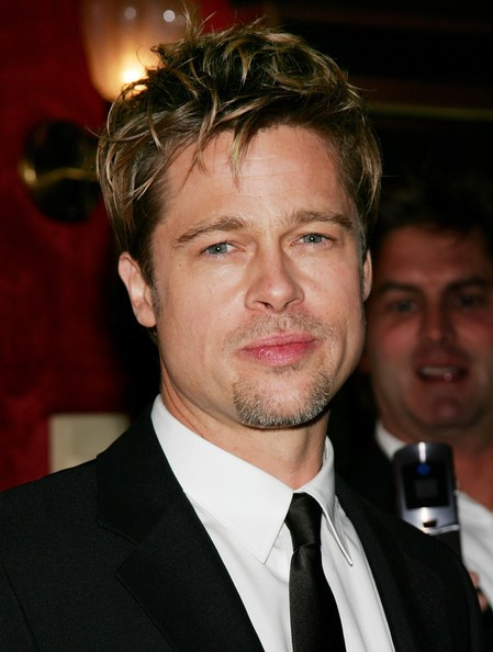 Câu chuyện bộ râu "mất kiểm soát" của Brad Pitt 10 năm qua ảnh 7 Câu chuyện bộ râu "mất kiểm soát" của Brad Pitt 10 năm qua ảnh 7